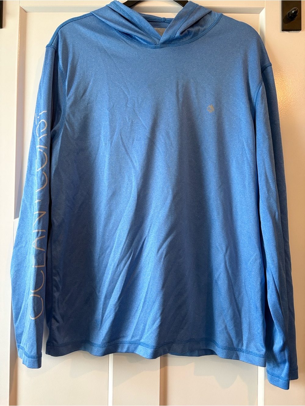 Ocean Coast Light Blue Hooded Long Sleeve Pullover